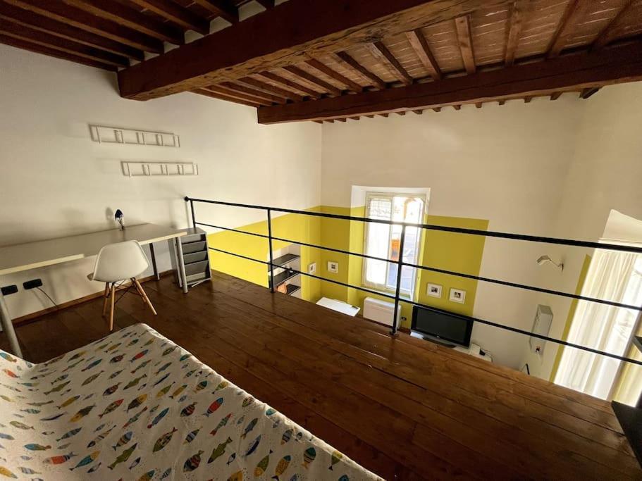 Loft Storico In Pieno Centro! Apartment Livorno Exterior photo